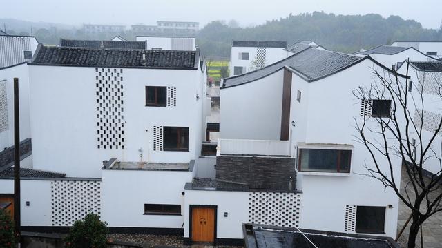 章丘唐人中心回遷的房子產權和商品房一樣嗎