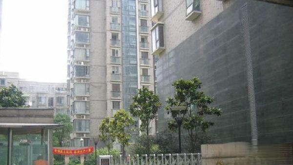 合肥市瑤海區瑞泰江南小區到臨泉縣城四中有多少公里