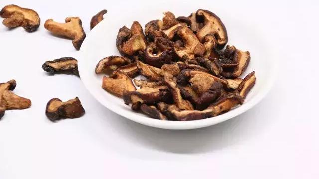 香菇脆的做法