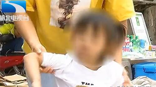 扇小孩耳光為出氣這件事你怎么看