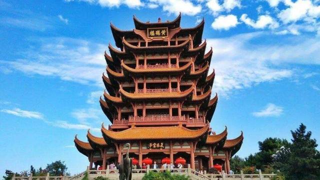 中国三大名楼是哪三座楼写出与之相关的名句