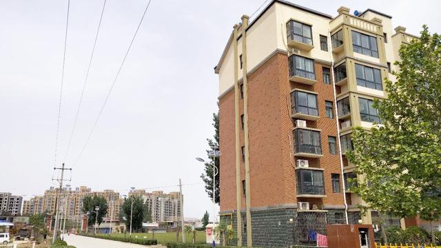 我是桂陽的在廣州工作最近想在縣城買一套100-150平米左右的不知現在房價多少想買在四大院附近