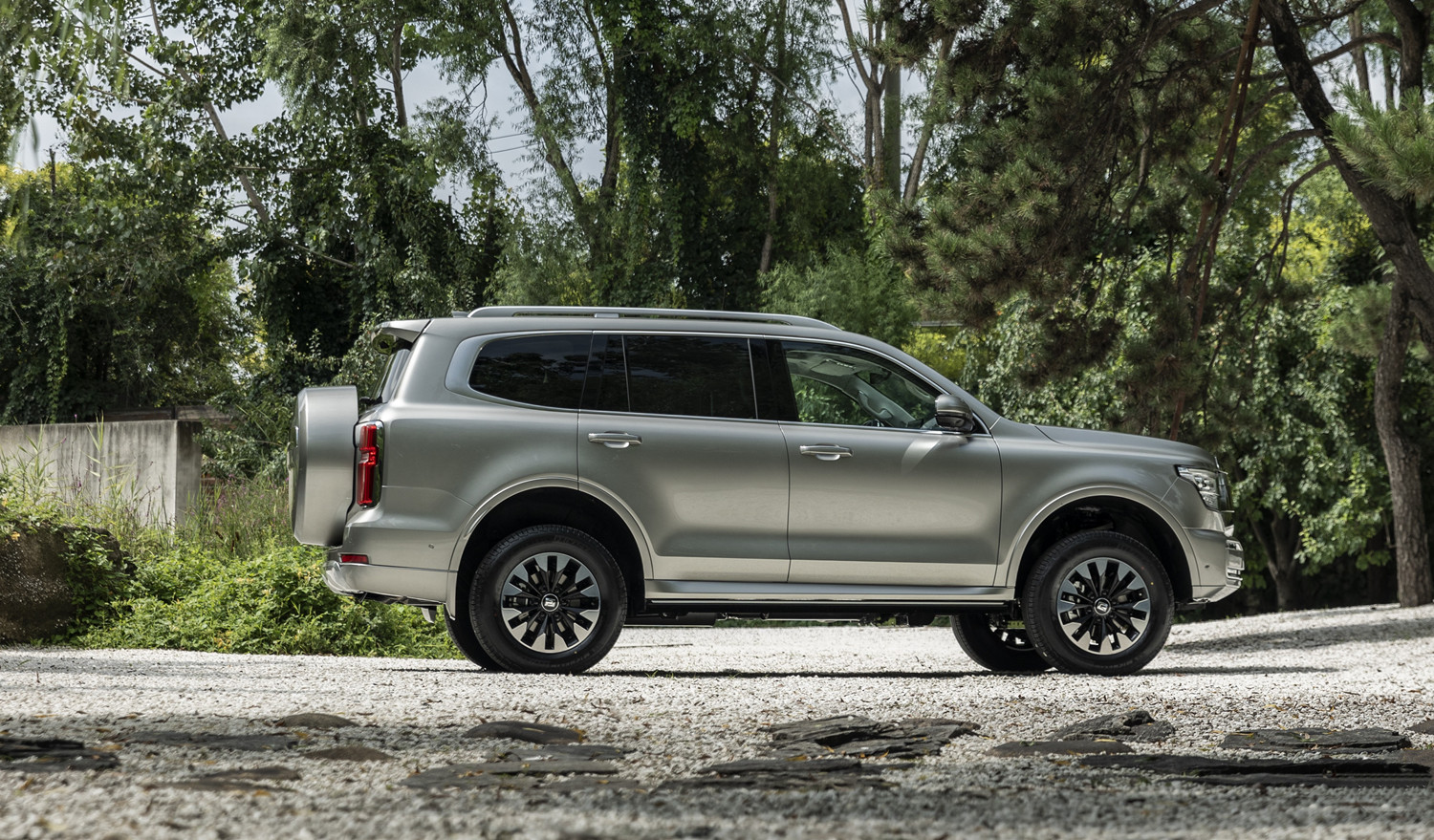 长城最霸气suv,全新坦克600官图发布,搭3.0t 9at