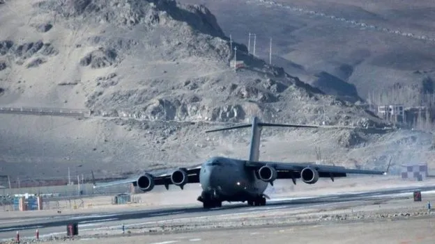 坦克压境印对峙升级