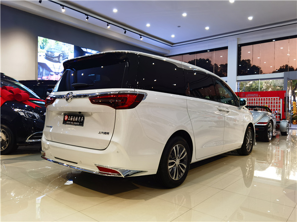别克gl8陆尊舒适版怎么改最实惠上海专业商务车定制方案