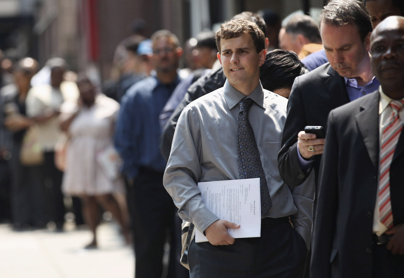 遣散4000名员工，赔偿37亿，可口可乐也扛不住了？