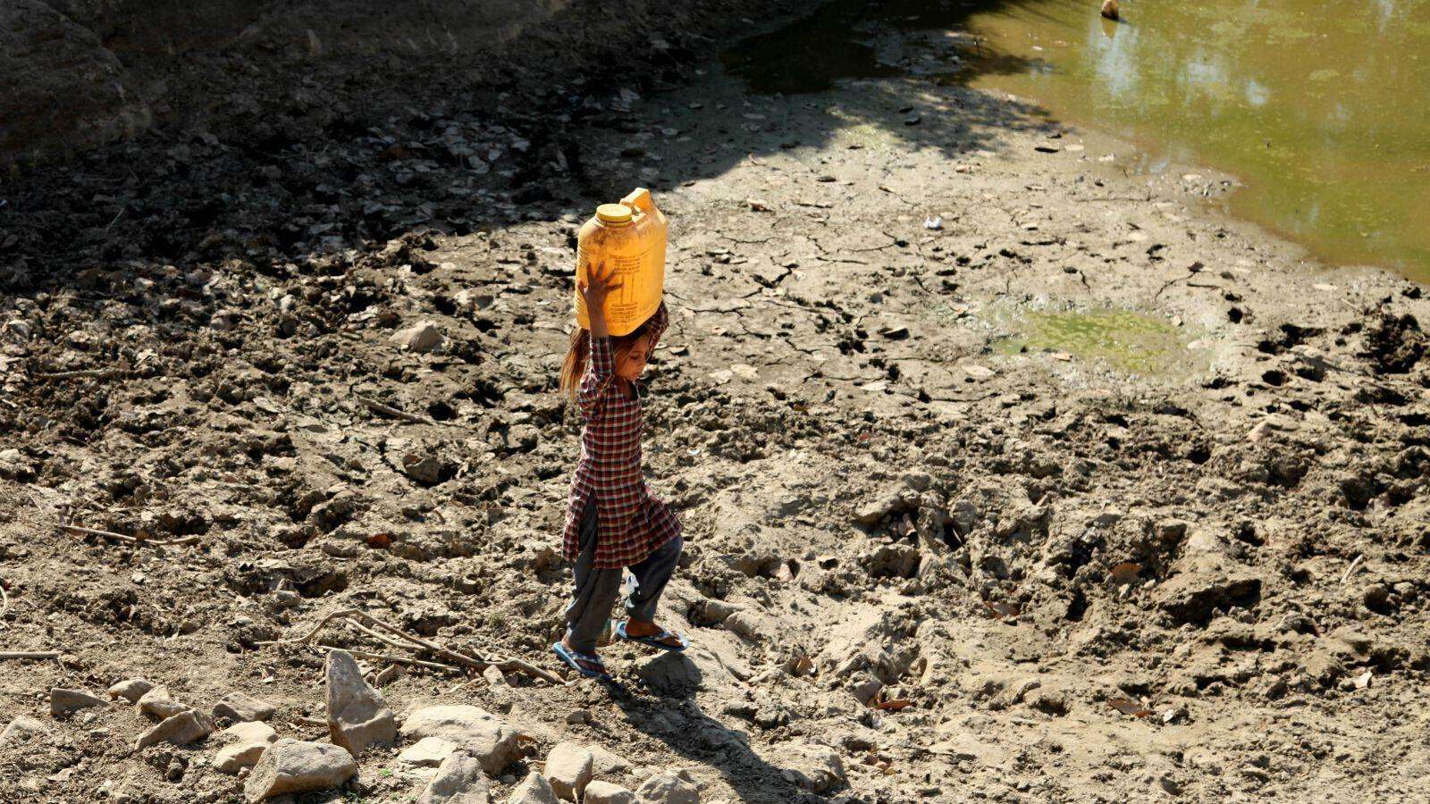 印陷入地缘政治危机，严重旱灾影响上千人