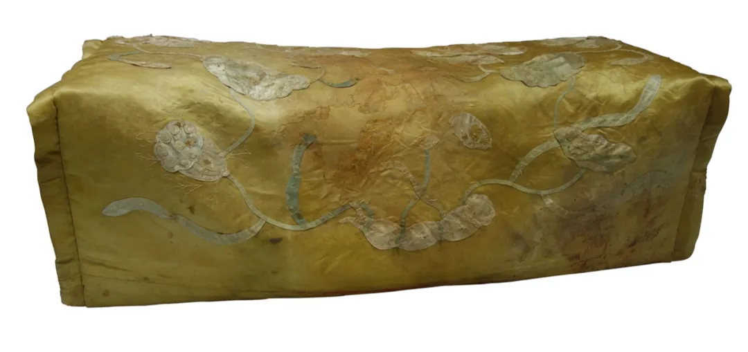 慈禧太后下葬时的豪华穿戴，首次曝光