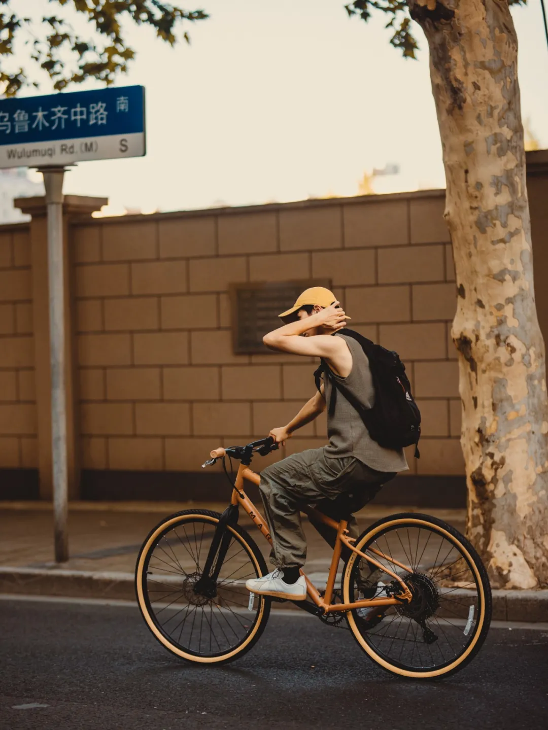 夏末的清凉装扮,街头姑娘们的穿法也太多了吧