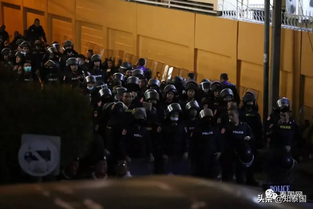 泰国示威，怎么就搞到了德国人的头上？