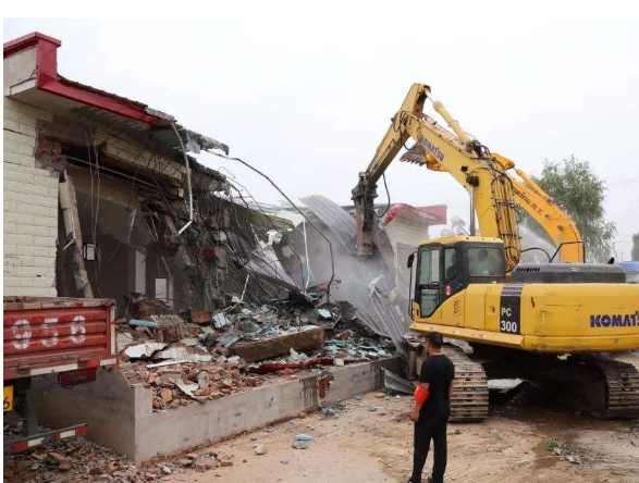 河南现"家族式腐败"！