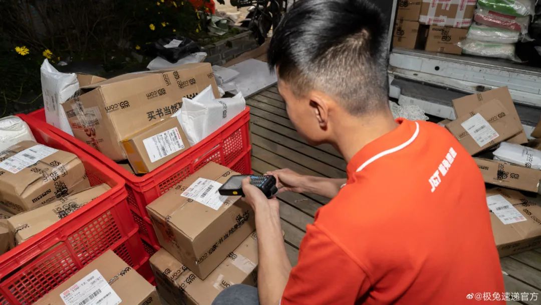 “印尼兔子”闯入中国，快递乱战再起