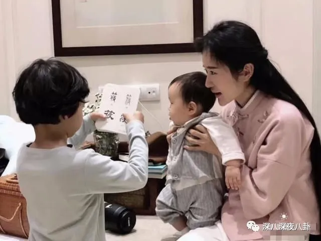 69岁再当爹，老牌海王这次收了个“娘道课代表”？