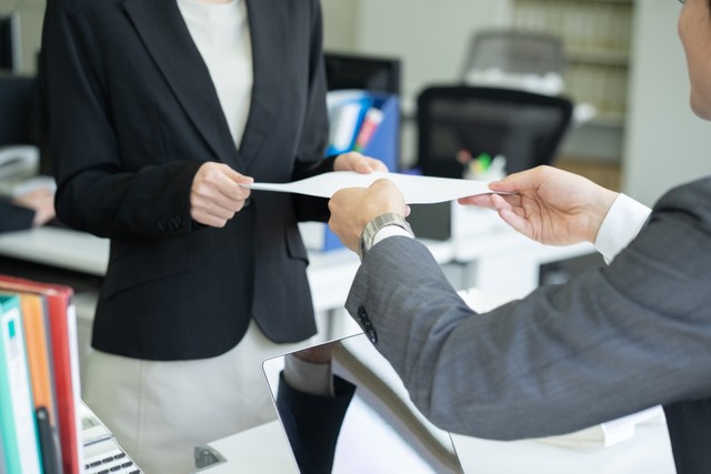 在日本的银行办业务，才知道什么叫服务