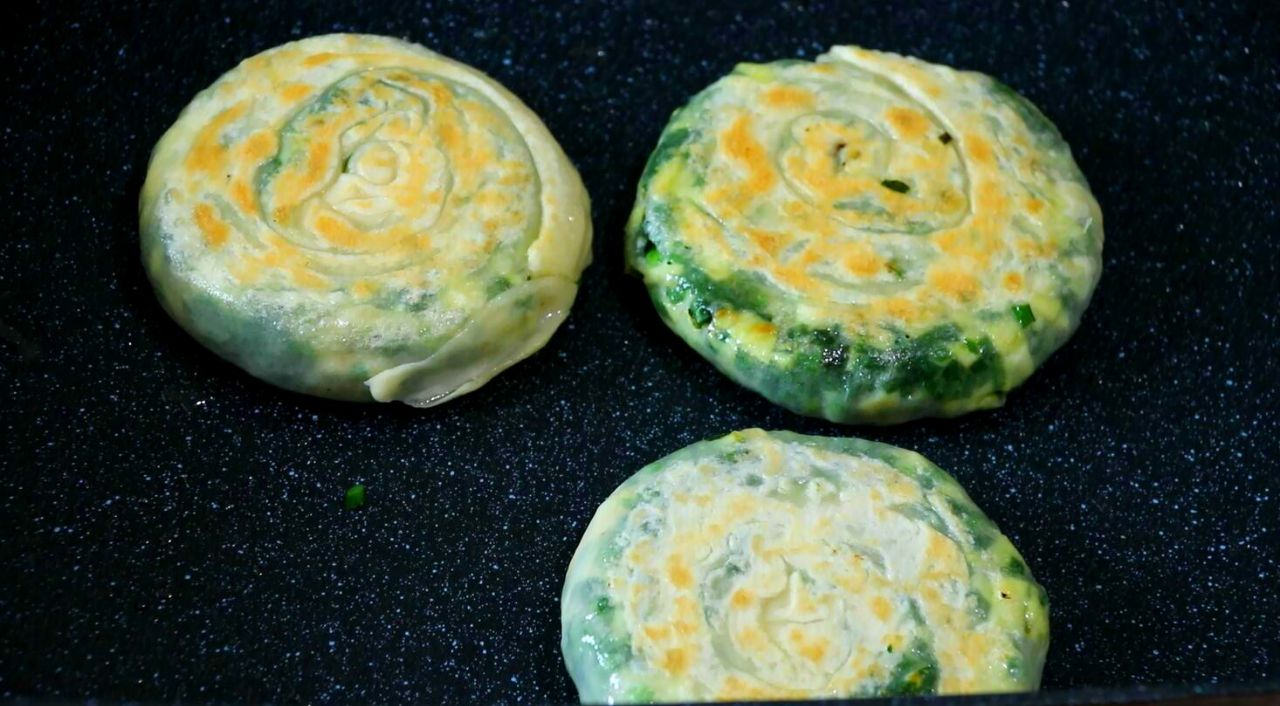 这是韭菜鸡蛋饼不一样的做法