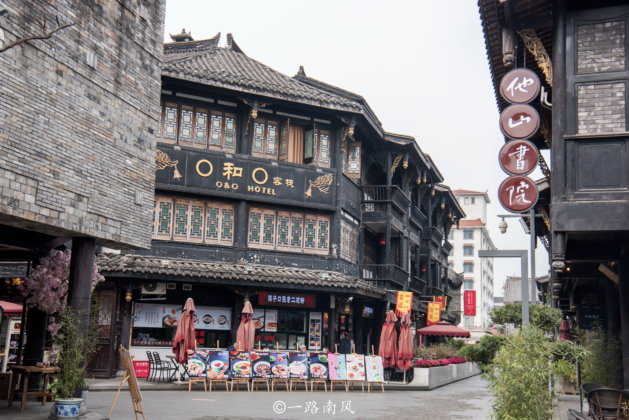 成都周边网红打卡地古朴典雅如古代街坊网红打卡地