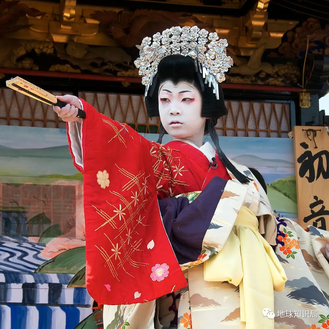 日本，成人收养