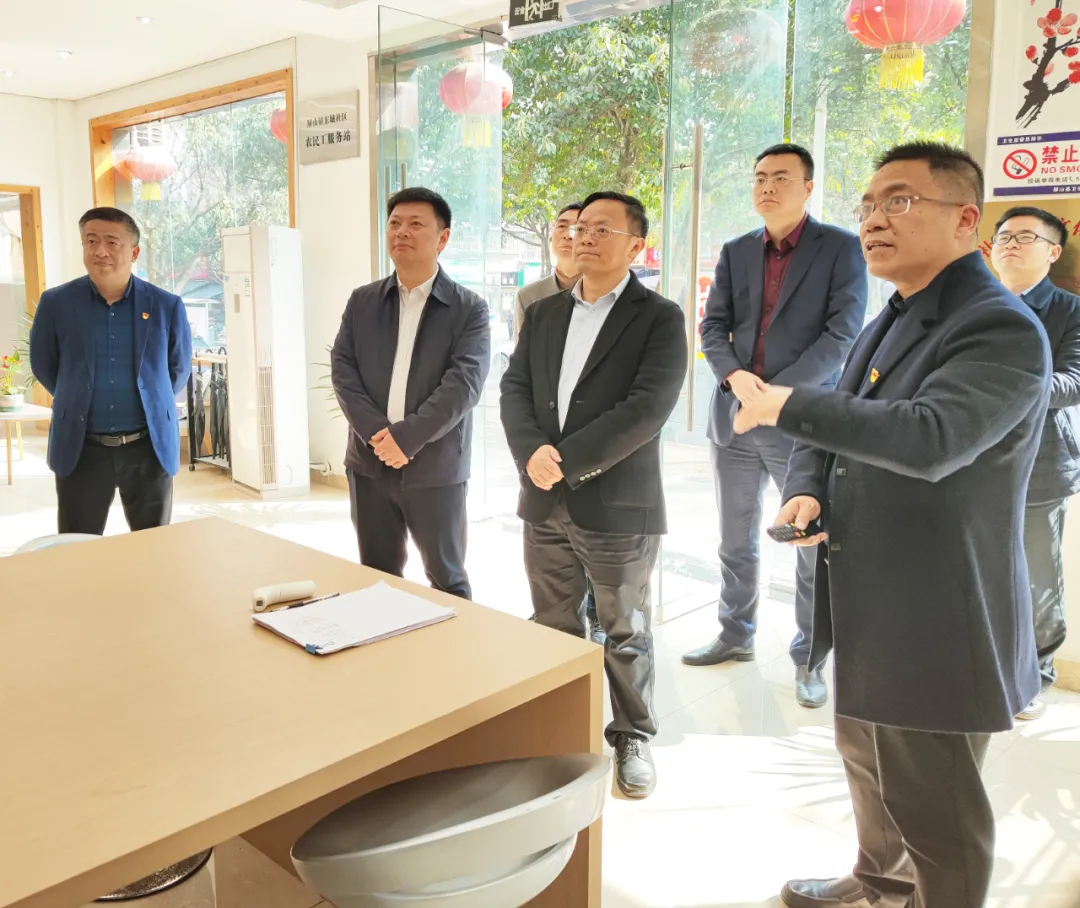 市委常委,组织部部长袁华兵到屏山调研