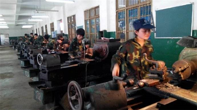 德国工人待遇高于大学教授？请善待中国工人