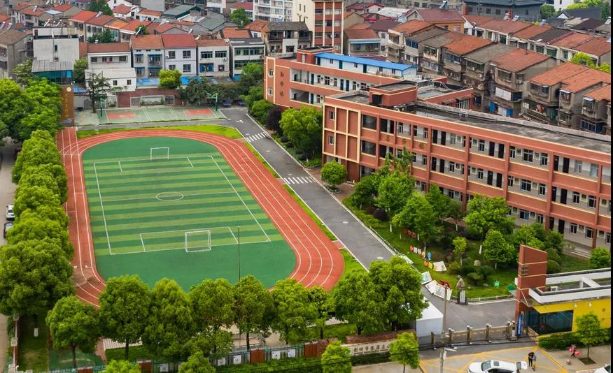 荆州张居正小学是重点小学吗?要扩建了