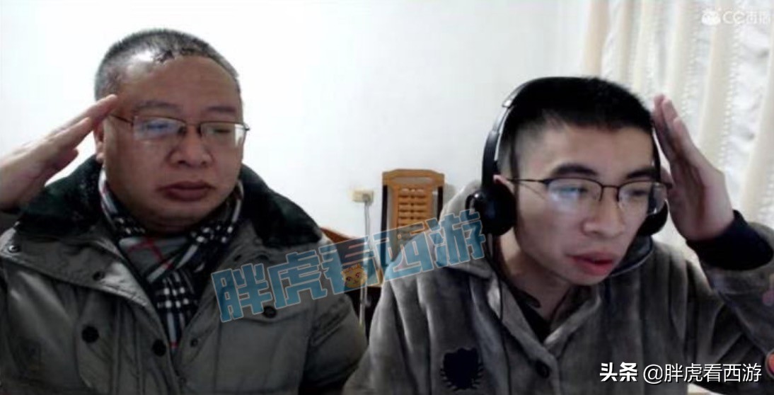 梦幻西游：阿光带爸爸一起直播敬礼，新出100神农+笑里项链