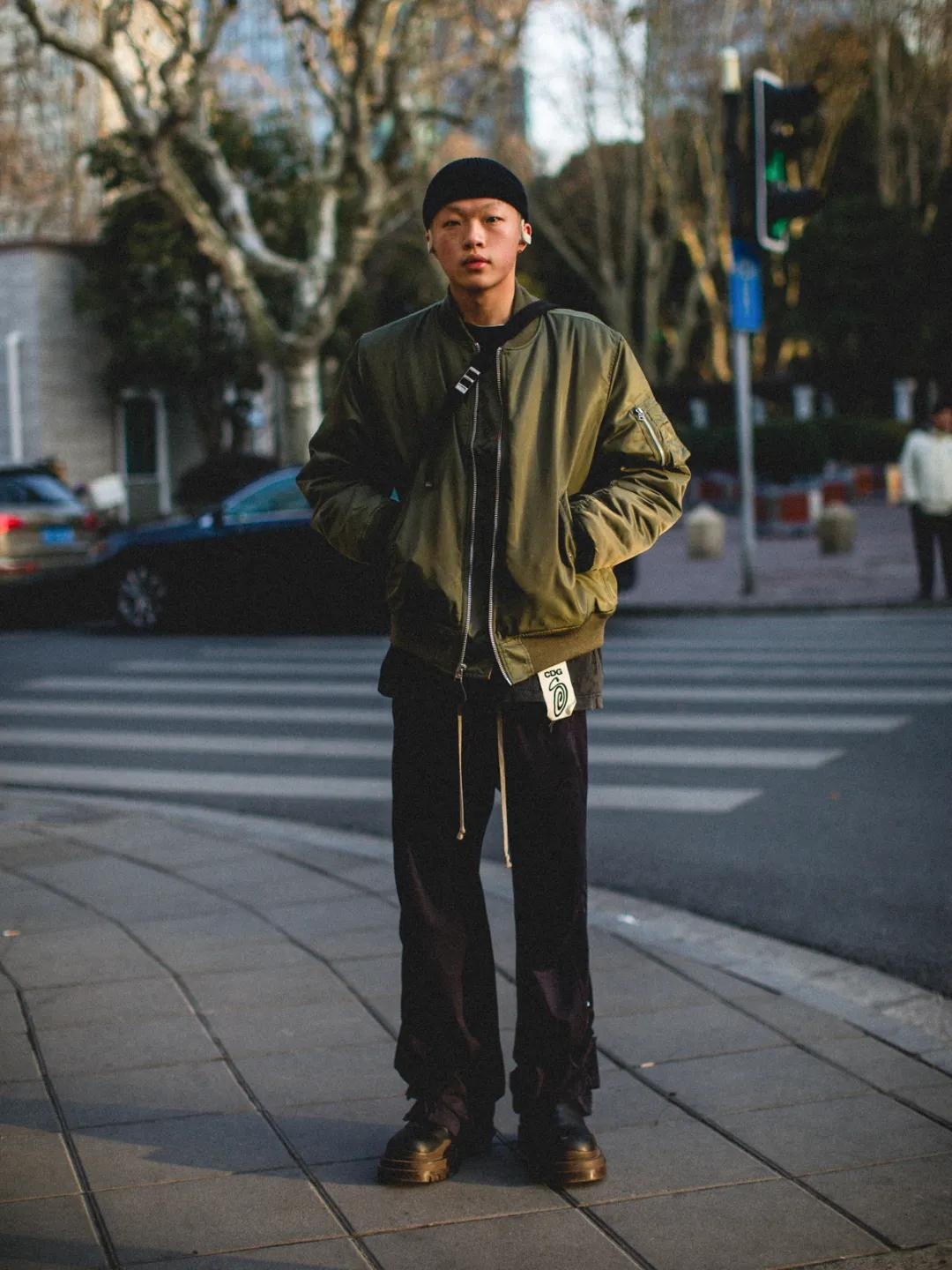早春穿搭图鉴,时髦人们的共同嗜好是?