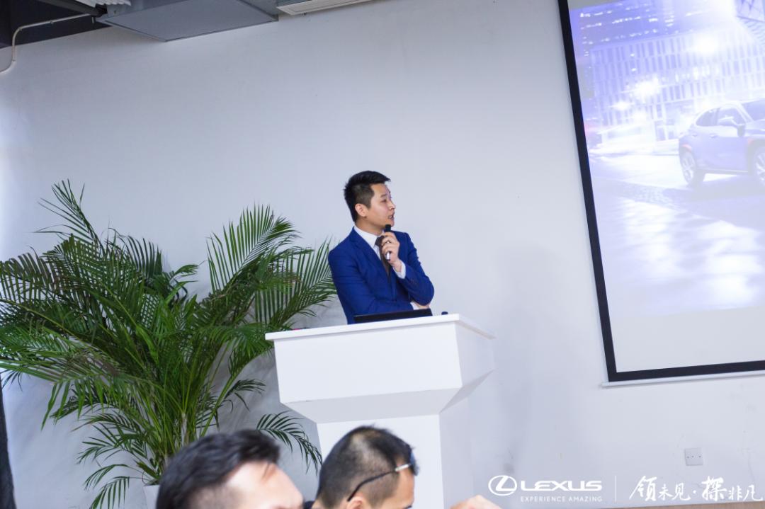 纯电驱动 驭电新生 雷克萨斯UX300e厦门赛道试驾体验