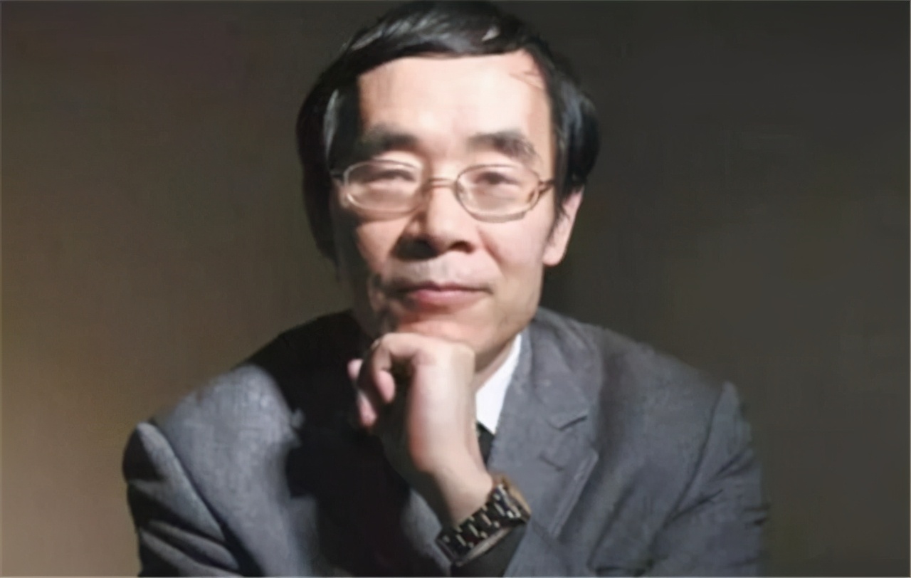 中国文人的劣根性就表现在"百家争宠"