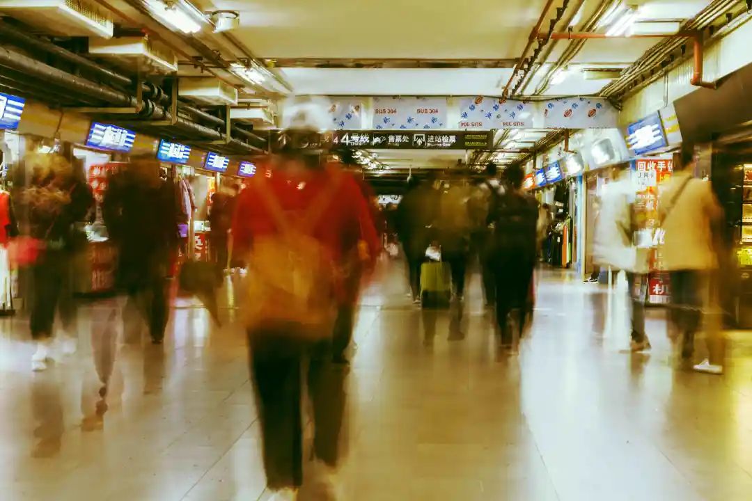 我们有太多的体制性、结构性问题