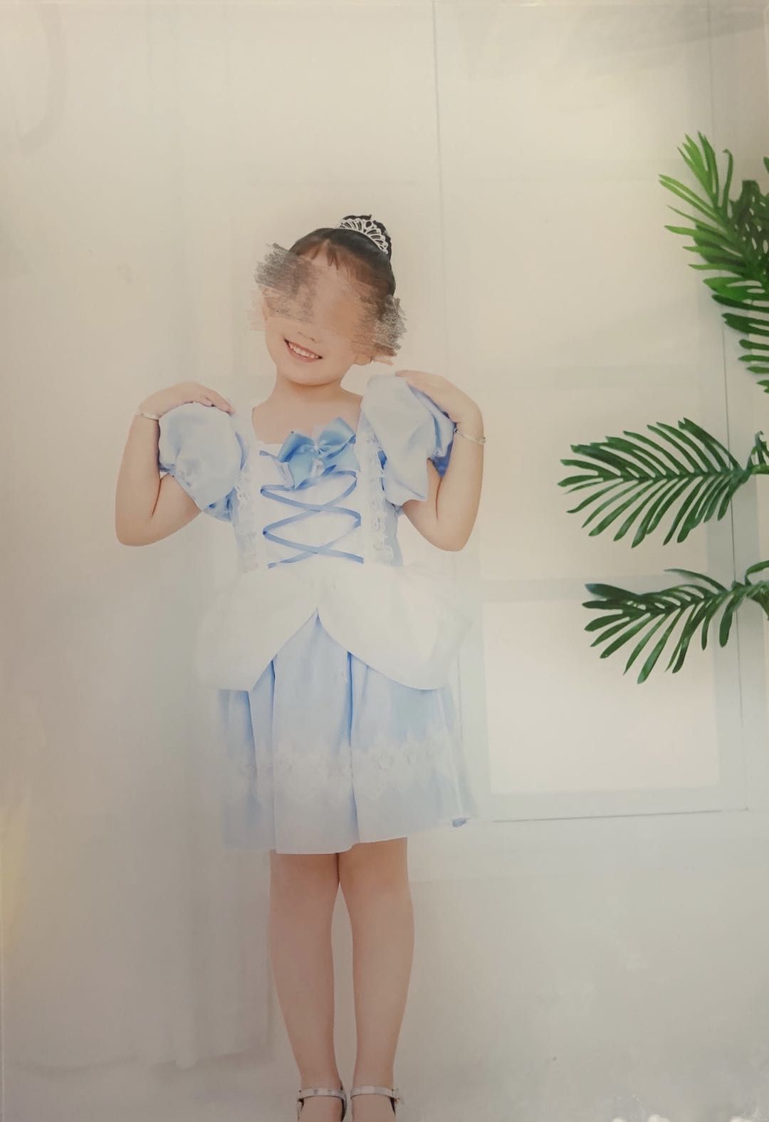 6岁女童被"打断"的童年:"爸爸"告诉我，说了就死定了