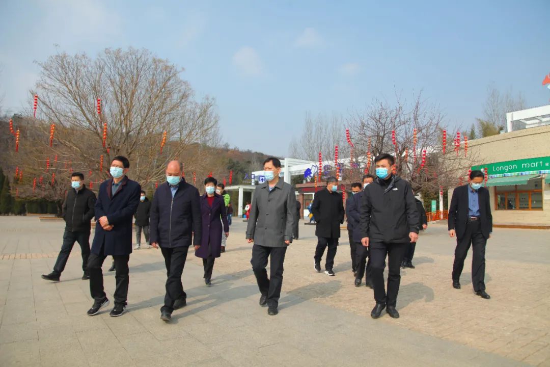 县委书记薛峰督导"春节"旅游安全生产,疫情防控和景区