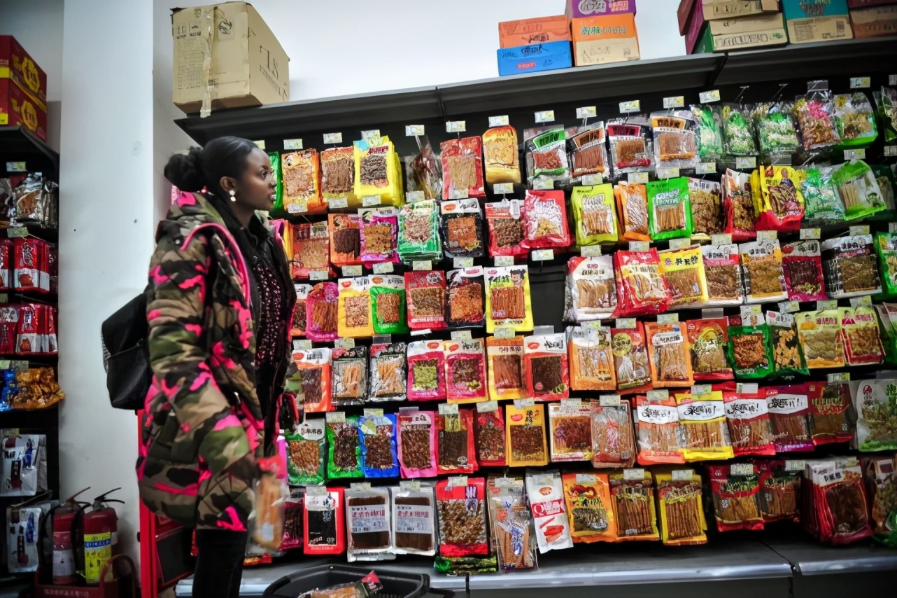 被辣条改变命运的漯河：光卫龙去年纳税4个亿