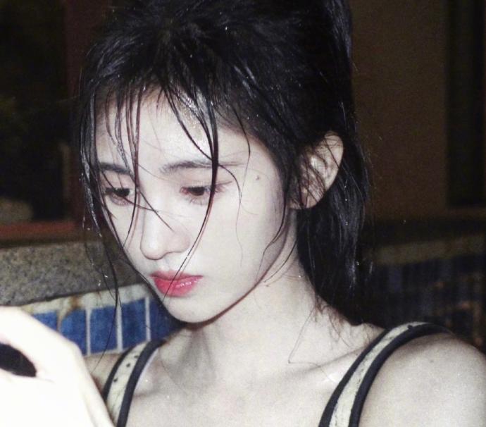 27 Year Old Ju Jingyi S Un Faced Appearance Is On Fire She Washes Her