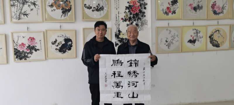 记中国80岁著名画家杜尔杰
