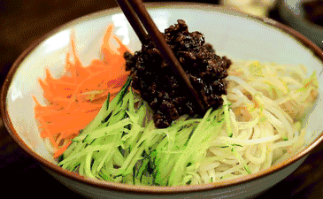 一碗面，喂饱了14亿中国人