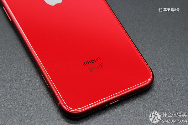红色特别版(product red)的标志.