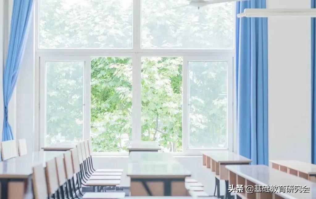 “静下来”，有价值的教育才会出现！