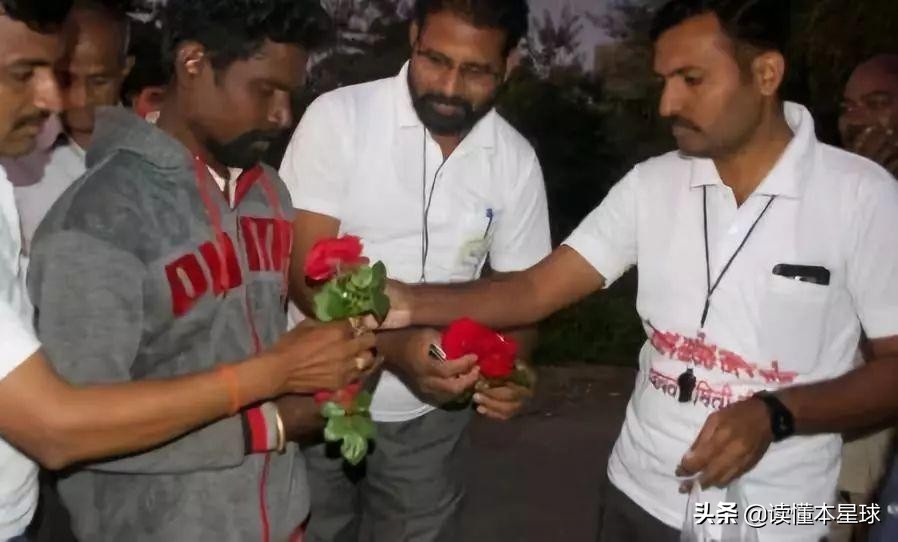 在印度，为什么用厕所会特别难？