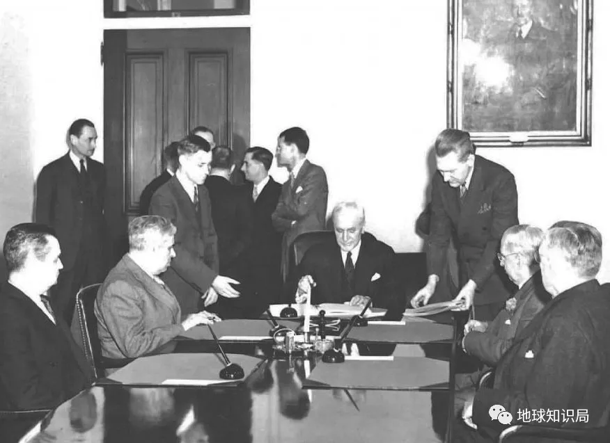 美国，你该还债了！| 地球知识局