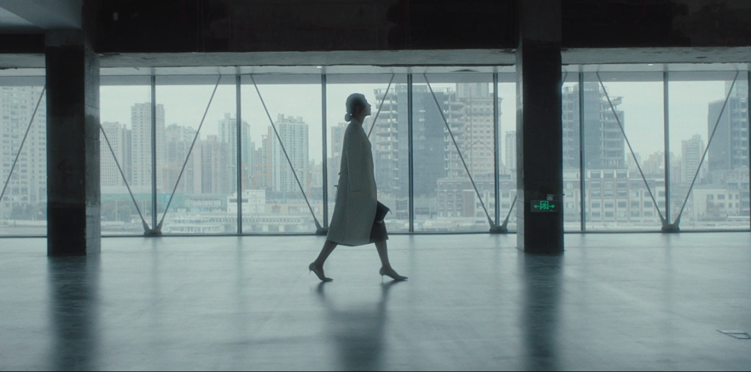 银行来了，快跑