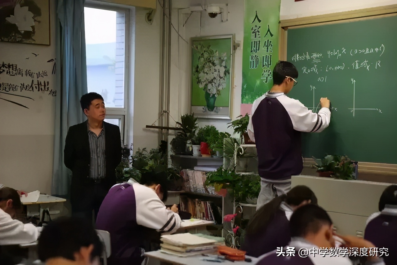 不应忽略的 "师弱生强"现象，值得深思