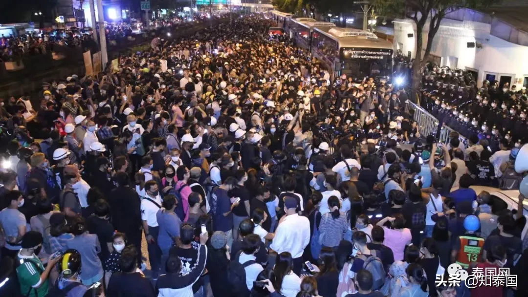 泰国示威，怎么就搞到了德国人的头上？