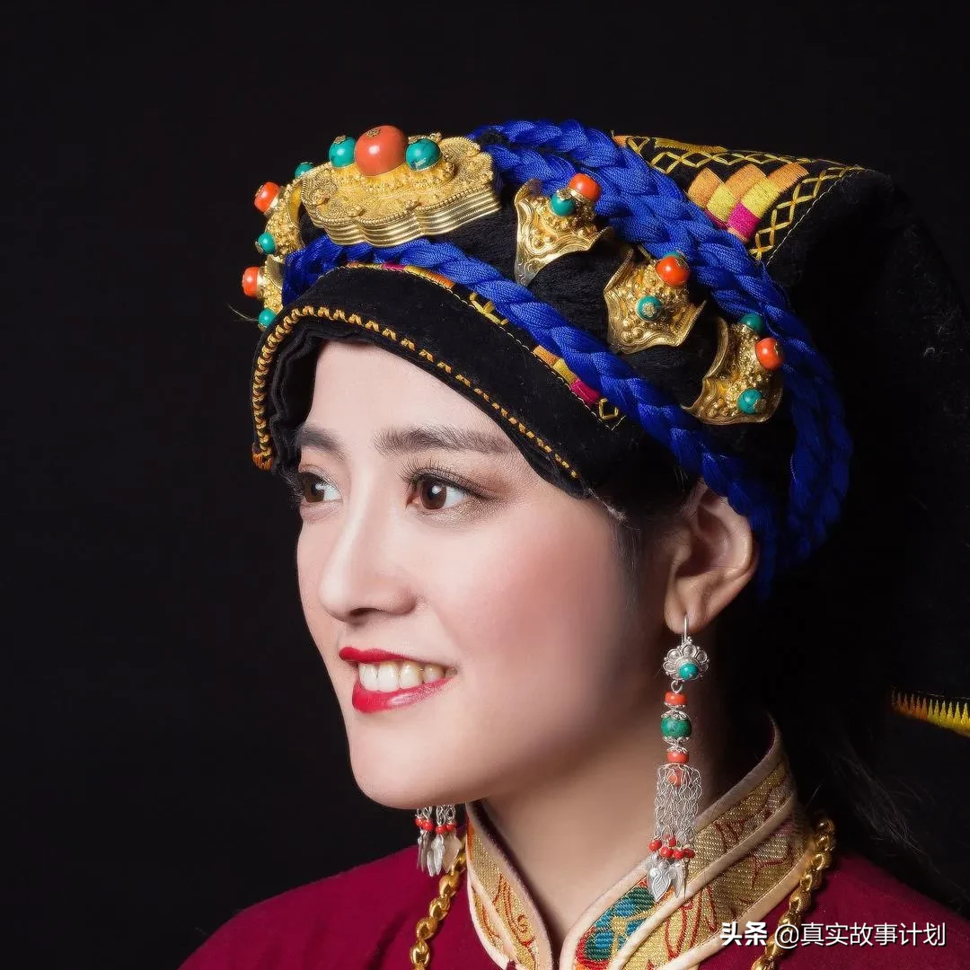 陌生人的爱，夜晚才会说出口
