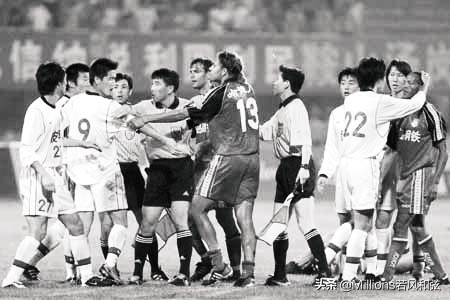 中国足球黑哨图鉴：沉寂二十年的疑云