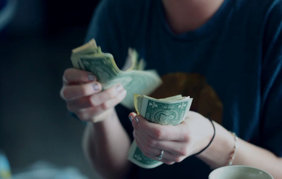 新消费的高估值还能撑多久？