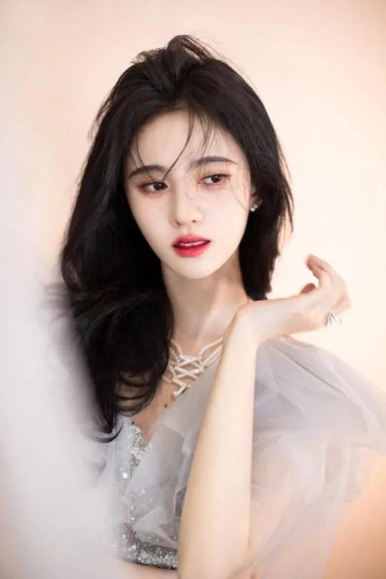 A Beauty Once In Years Ju Jingyi Failed Plastic Surgery