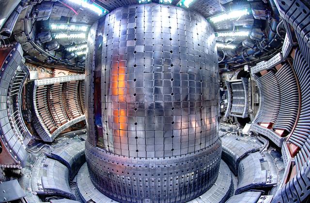 China S Artificial Sun Nuclear Fusion Reactor Breaks The World Record