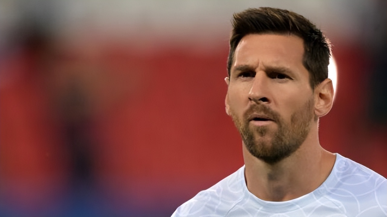 Messi Does Not Plan To Extend Contract With PSG Until Pique Leaves