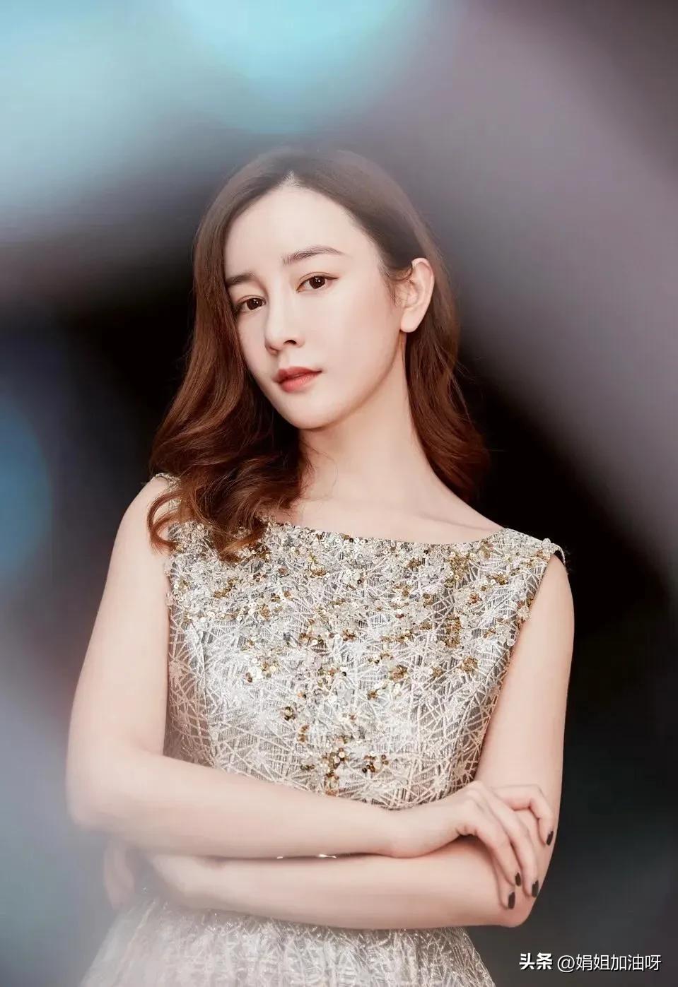 Share Pictures Temperament Goddess Zhang Meng INEWS