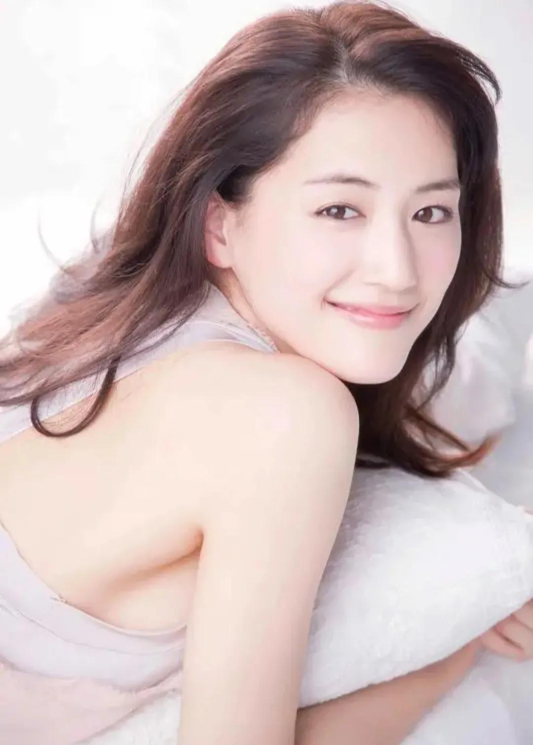 Haruka Ayase INEWS